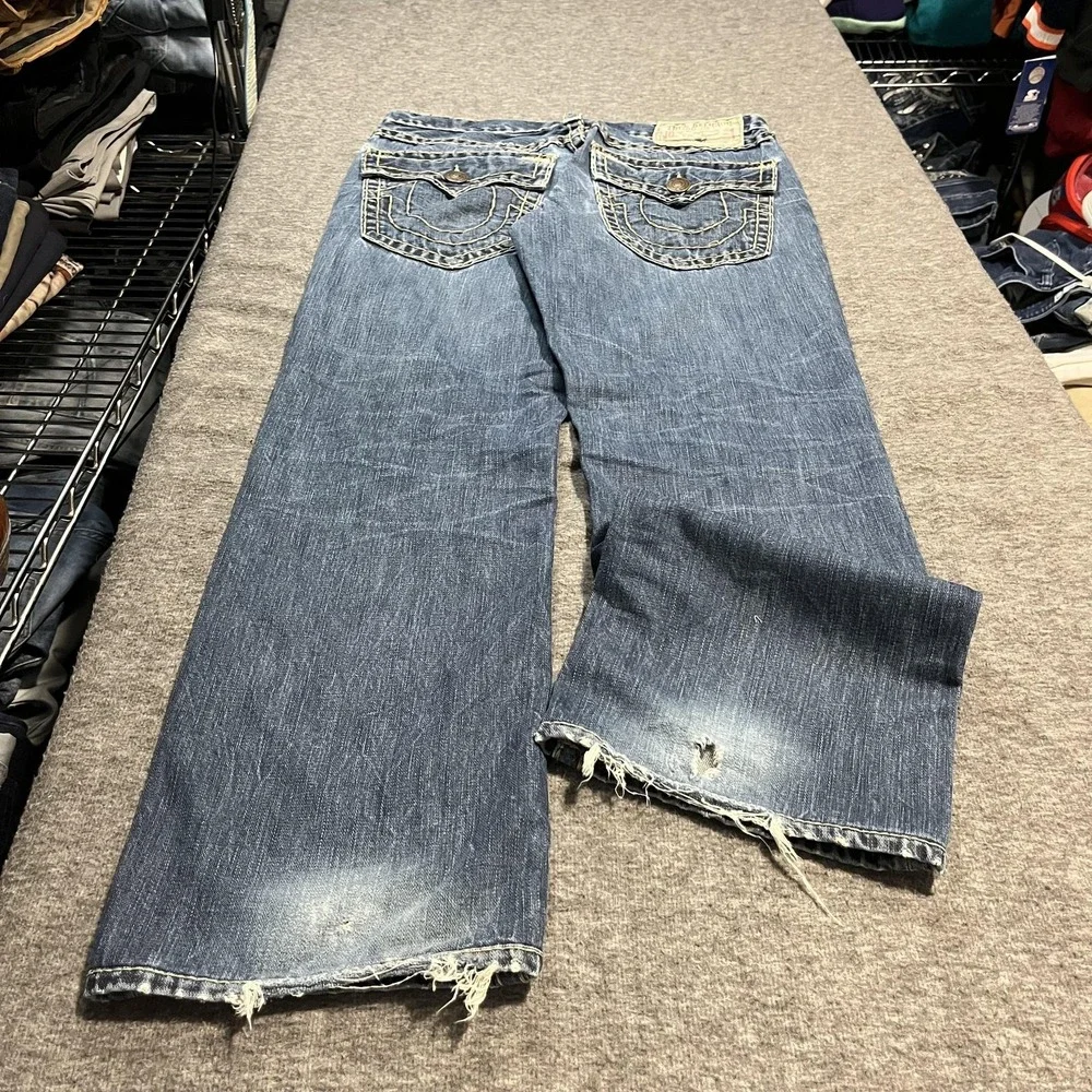 True Religion Jeans Mens 33x30 Blue Relaxed Straight Distressed Made In USA